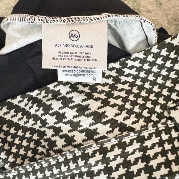 AG Adriano Goldschmied Monochrome Houndstooth Pants - Picture 4 of 5